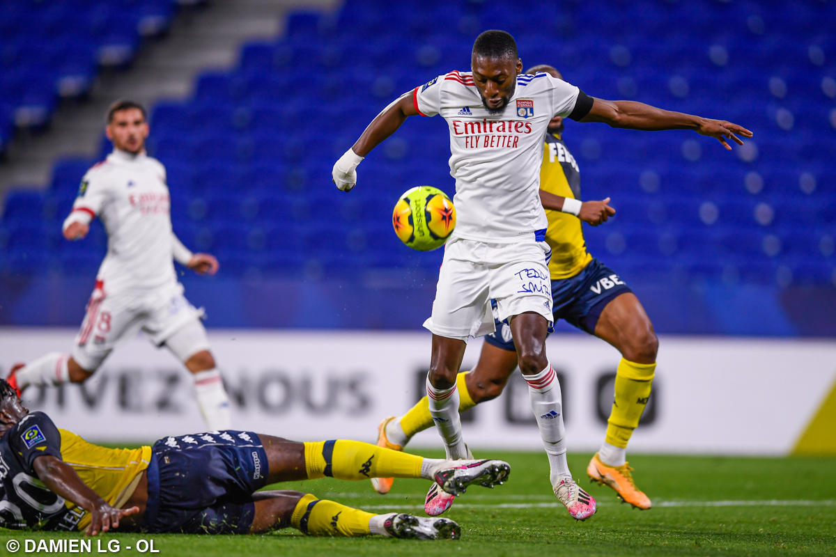 赛前意甲焦点战，摩纳哥回应争议，压力陡增，医务组通报恢复的简单介绍